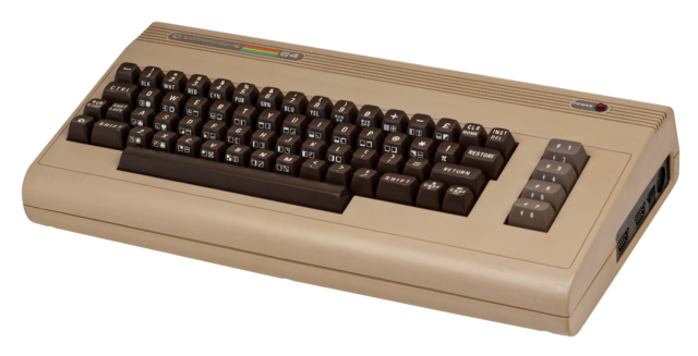 Commodore 64 (1982): Commodore 64 là một trong những hệ thống máy tính nổi tiếng nhất từng được bán. Máy tính sở hữu CPU 1 MHz nhưng có hai điểm nhấn với sự mạnh mẽ của chip âm thanh đã được lập trình và đồ họa đẹp (so với các máy tính thời ấy). Ngoài ra, nhờ 64 KB RAM mà sản phẩm có thể kết nối với TV tạo nên thiết bị lai giữa máy tính và máy chơi game. Giá bán của nó vào khoảng 595 USD.