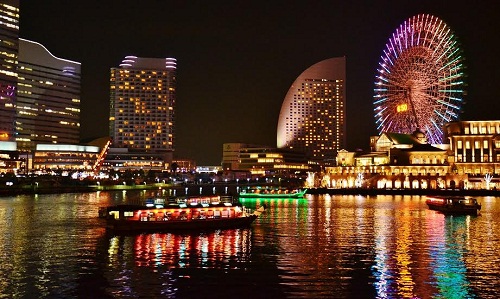 khu vực cảng Yokohama về đêm vô cùng hấp dẫn