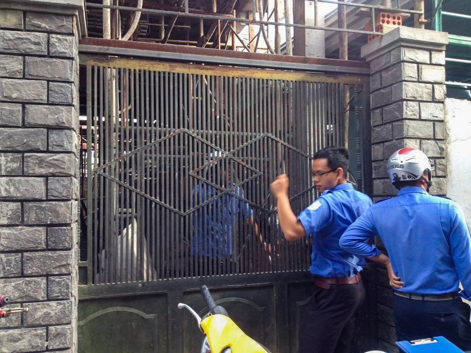 3 mẹ con nhốt cán bộ phường, dọa cho nổ bình gas ở Đồng Nai