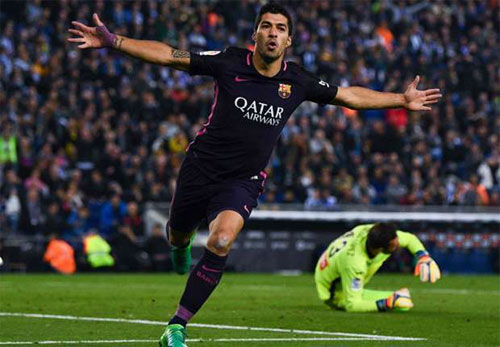 Suarez chấm dứt cơn khát ghi bàn, Barca thắng đậm trận derby