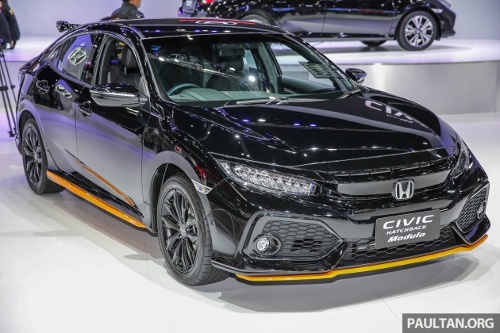 Cận cảnh Honda Civic hatchback 2017 độ Modulo