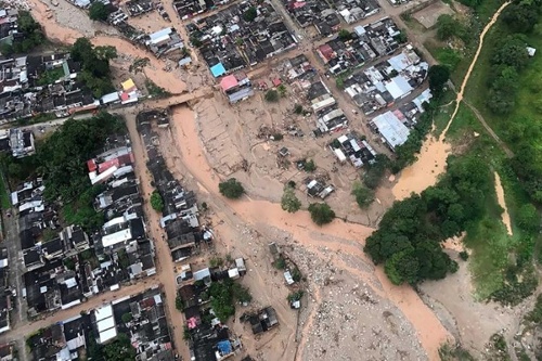 Lở đất ở tây nam Colombia đã khiến ít nhất 206 người thiệt mạng và nhiều người khác bị thương