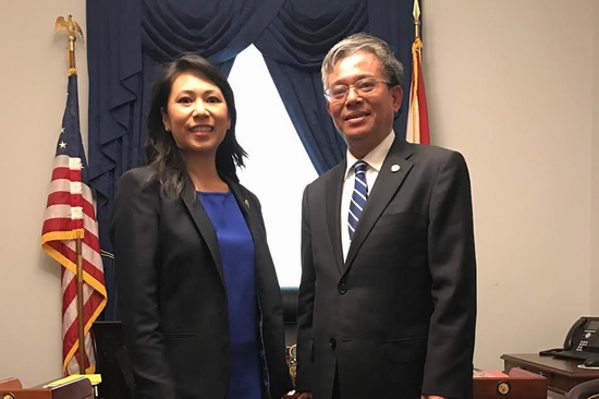 Đại sứ Việt Nam gặp nữ nghị sĩ người Việt đầu tiên trong Quốc hội Mỹ
