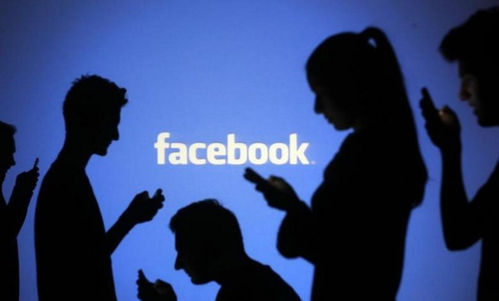 Facebook bị tố theo dõi cảm xúc của giới trẻ để bán quảng cáo