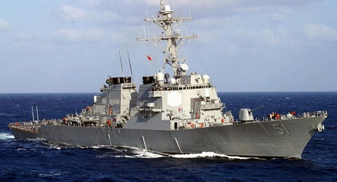 Mỹ triển khai tàu chiến áp sát cửa ngõ Nga