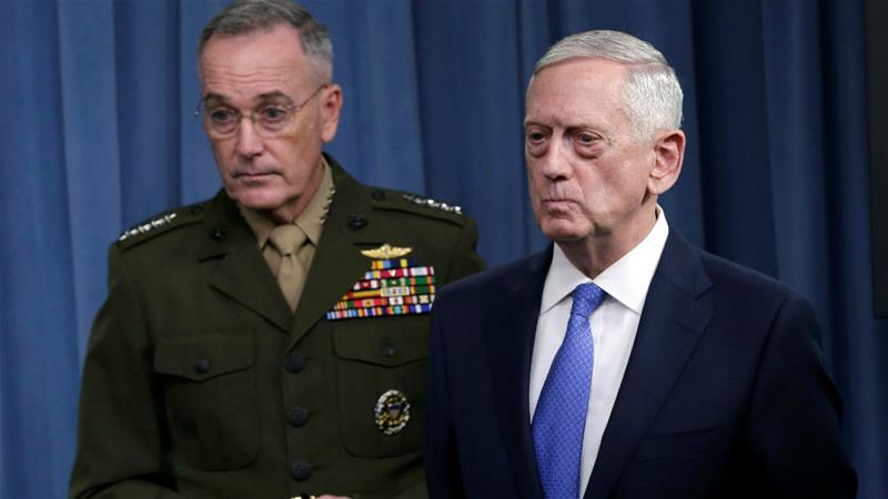 Bộ trưởng Quốc phòng Mỹ James Mattis và Tướng Joseph Dunford