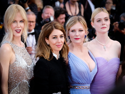 Nữ đạo diễn 'Những kẻ khát tình' giành giải Đạo diễn xuất sắc nhất tại LHP Cannes 2017