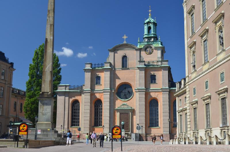 Thánh đường Stockholm tại trung tâm thủ đô Stockholm (Thụy Điển) còn có tên là Nhà thờ St. Nicholas, được xây dựng vào thế kỷ 13. Nhà thờ nằm bên cạnh Cung điện Hoàng gia Stockholm và là một trong những nhà thờ gạch nổi tiếng theo kiến trúc Gothic. Ảnh: Michael Zumpano.
