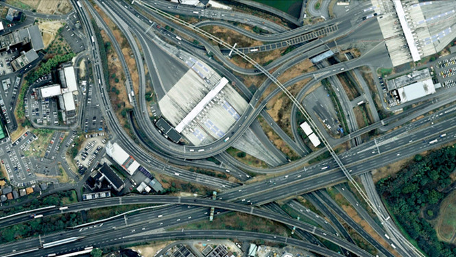 Đường cao tốc Nhật nhìn từ trên​ cao