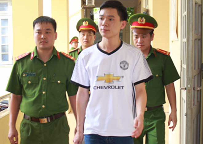 Vụ chạy thận 8 người chết: Bác sĩ Lương được tại ngoại