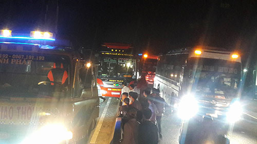 Bình Thuận: Tai nạn xe khách thảm khốc 3 người chết, 17 người bị thương