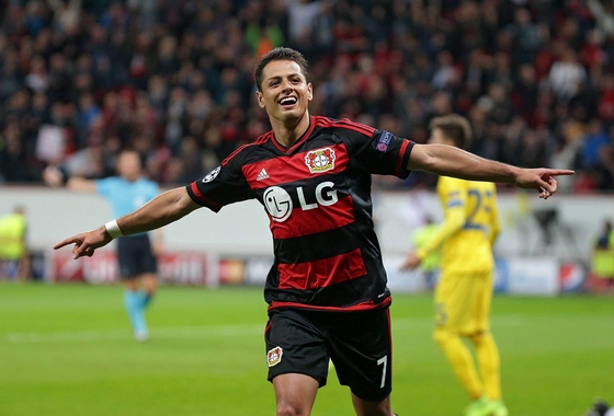 Chicharito bất ngờ trở lại Ngoại hạng Anh!