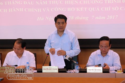 Chủ tịch Hà Nội: Cấp giấy phép qua mạng mà vẫn mất tiền triệu tư vấn