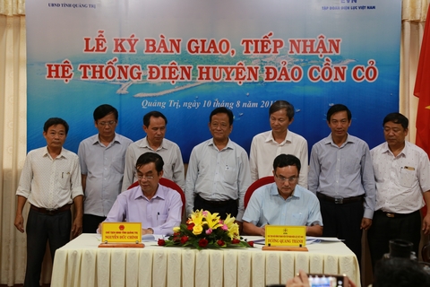 EVN tiếp nhận hệ thống điện huyện đảo Cồn Cỏ