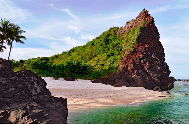 10 miệng núi lửa cổ 'hiếm hoi thế giới' ở đảo Lý Sơn