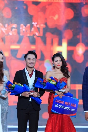 Huỳnh Thanh Trực và Ly Na Trang đồng giải ba
