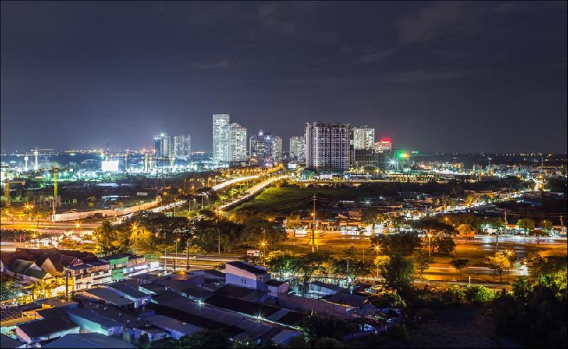 Khung cảnh huyện Nhà Bè nằm ở ngoại thành phía đông nam thành phố. Nơi đây cũng đang được hiện đại hóa và đổi thay từng ngày, hòa vào nhịp tăng trưởng chung của cả TP.HCM. Ảnh: Nguyễn Văn Thảnh.