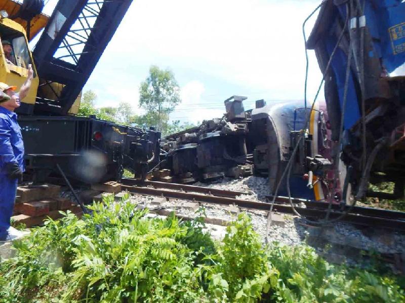 Quảng Bình: Tuyến đường sắt Bắc - Nam đã thông suốt sau nhiều giờ tê liệt