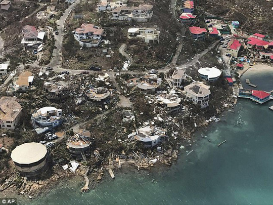 Sự tàn phá của bão Irma trên đảo Tortola. Ảnh: AP