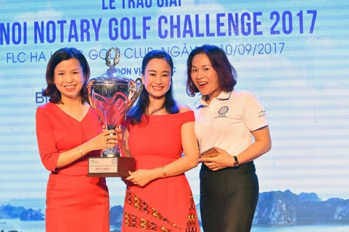 Golfer nữ Trần Mai Anh vô địch giải HANOI NOTARY GOLF CHALLENGE 2017