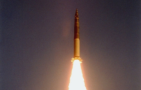 Nga phóng tên lửa liên lục địa mạnh nhất thế giới