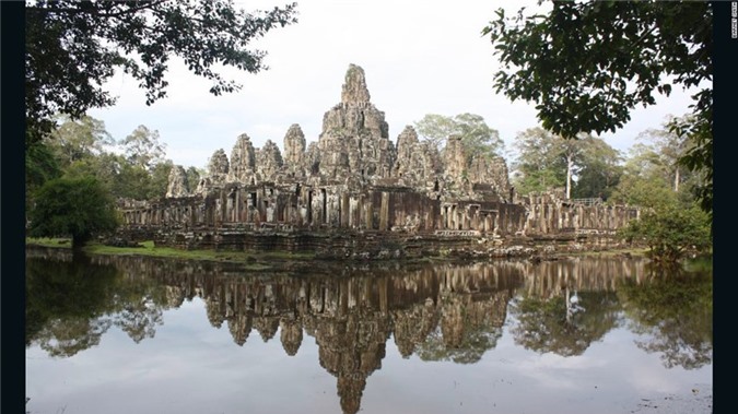 Angkor Wat nổi tiếng với mạng lưới giao thông, nhà ở, kênh mương, ao hồ đến đền thờ trải khắp các vùng nông thôn của Campuchia.