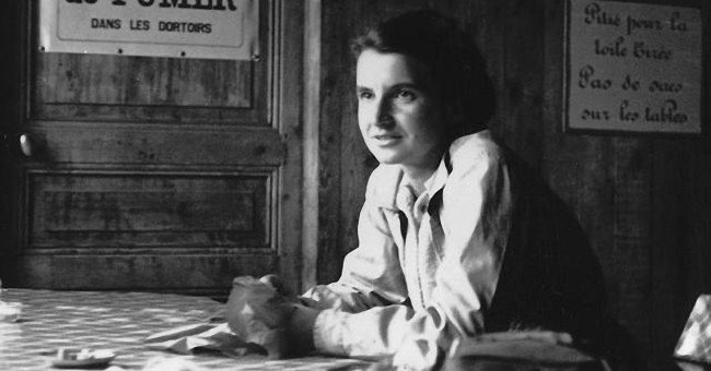 6. Rosalind Franklin (1920-1958) là một cái tên không thể nào quên trong lịch sử khoa học. Nhà sinh lý học này đã đóng một vai trò quan trọng trong việc khám phá cấu trúc DNA. Bà đã tạo ra những hình ảnh nhiễu xạ tia X của DNA, sau này đã giúp Watson và Crick tìm ra mô hình DNA xoắn kép.