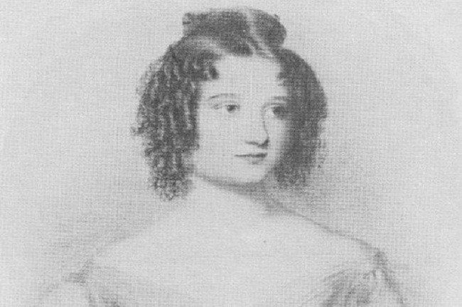 10. Ada Lovelace (1815-1852), nhà toán học người Anh, bà được coi là lập trình viên máy tính đầu tiên trên thế giới. Các nghiên cứu của bà lấy cảm hứng từ Alan Turing trong nghiên cứu của ông về các máy tính hiện đại. Ngôn ngữ lập trình được phát triển bởi Bộ Quốc phòng Hoa Kỳ, được đặt theo tên của Ada Lovelace.