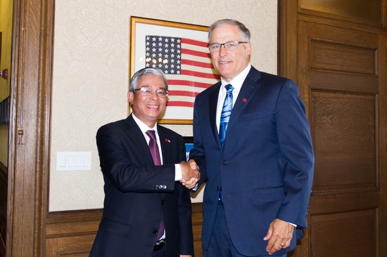 Đại sứ Việt Nam tại Mỹ Phạm Quang Vinh thăm làm việc tại bang Washington
