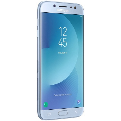 Samsung Galaxy J7 Pro (6,99 triệu đồng). Đây là sản phẩm lọt vào danh sách bán chạy của nhiều chuỗi siêu thị điện thoại hiện nay. Samsung Galaxy J7 Pro được trang bị màn hình 5.5-inch độ phân giải Full HD, trên tấm nền Super AMOLED và được bảo vệ bởi kính cường lực 2.5D. “Trái tim” của thiết bị là chip Exynos 7870 8 nhân 64-bit, 3 GB RAM cùng 32 GB bộ nhớ trong, được hỗ trợ khe cắm thẻ nhớ mở rộng với dung lượng tối đa lên tới 256 GB cùng kết nối 4G LTE Cat 6 tốc độ cao. Máy được chạy trên nền Android 7.0, tùy biến giao diện Samsung Experience 8.1. Dung lượng pin 3.600 mAh giúp người dùng có thể thoải mái sử dụng trong một ngày.