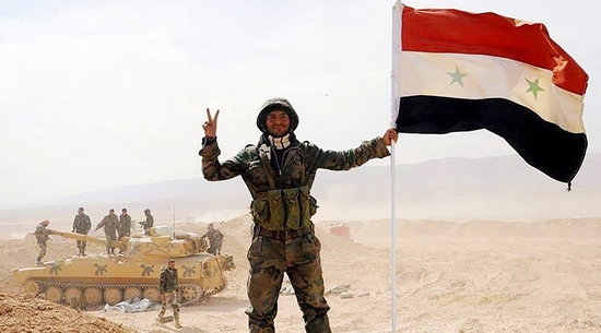 Quân Assad và phe nổi dậy cùng xung trận, kẻ địch chỉ còn nước đầu hàng