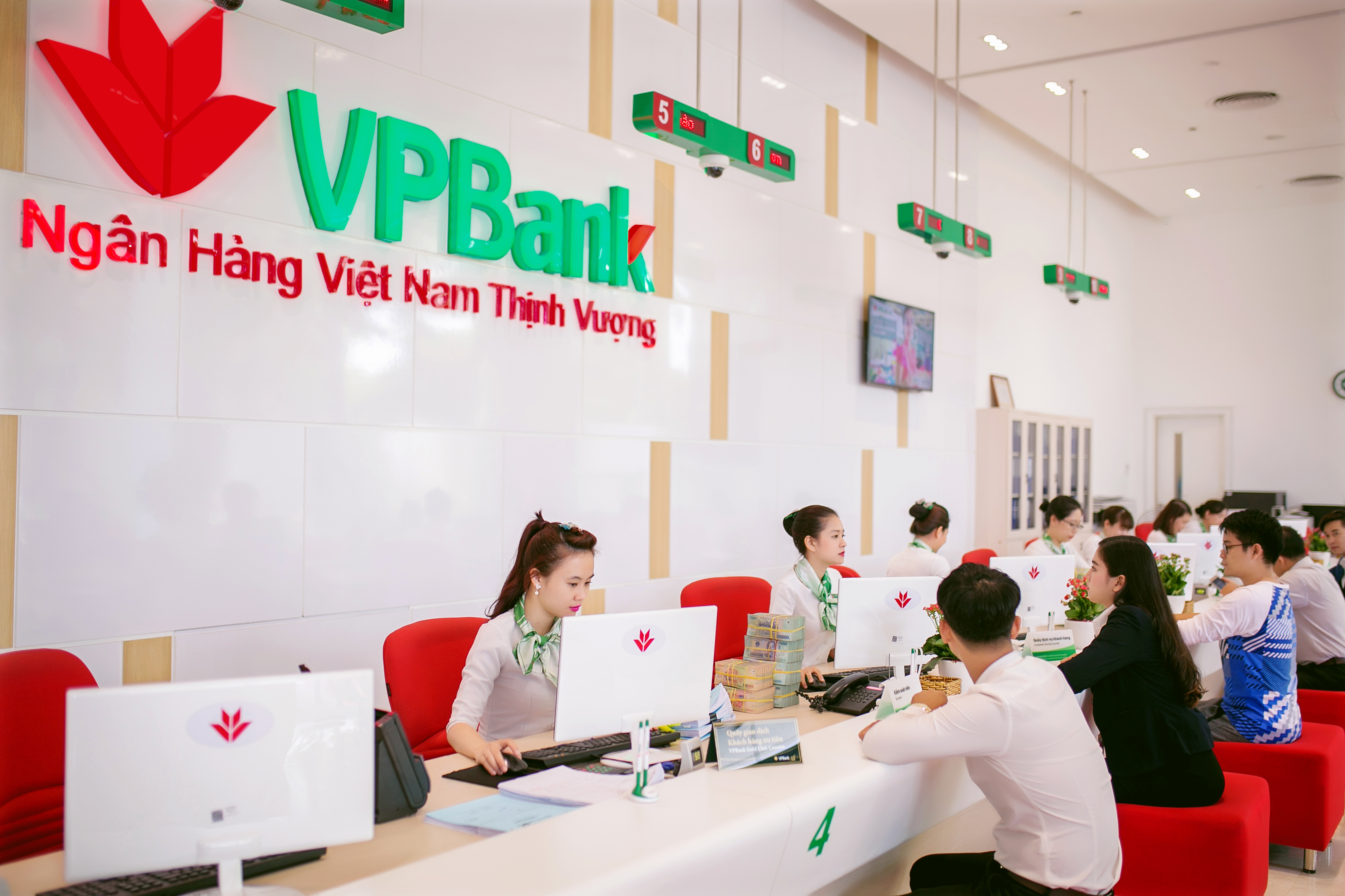 VPBank công bố lợi nhuận ấn tượng trong 9 tháng đầu năm