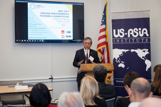 Đại sứ Phạm Quang Vinh dự hội thảo về APEC tại Viện Hoa Kỳ-Châu Á tại Quốc hội Hoa Kỳ