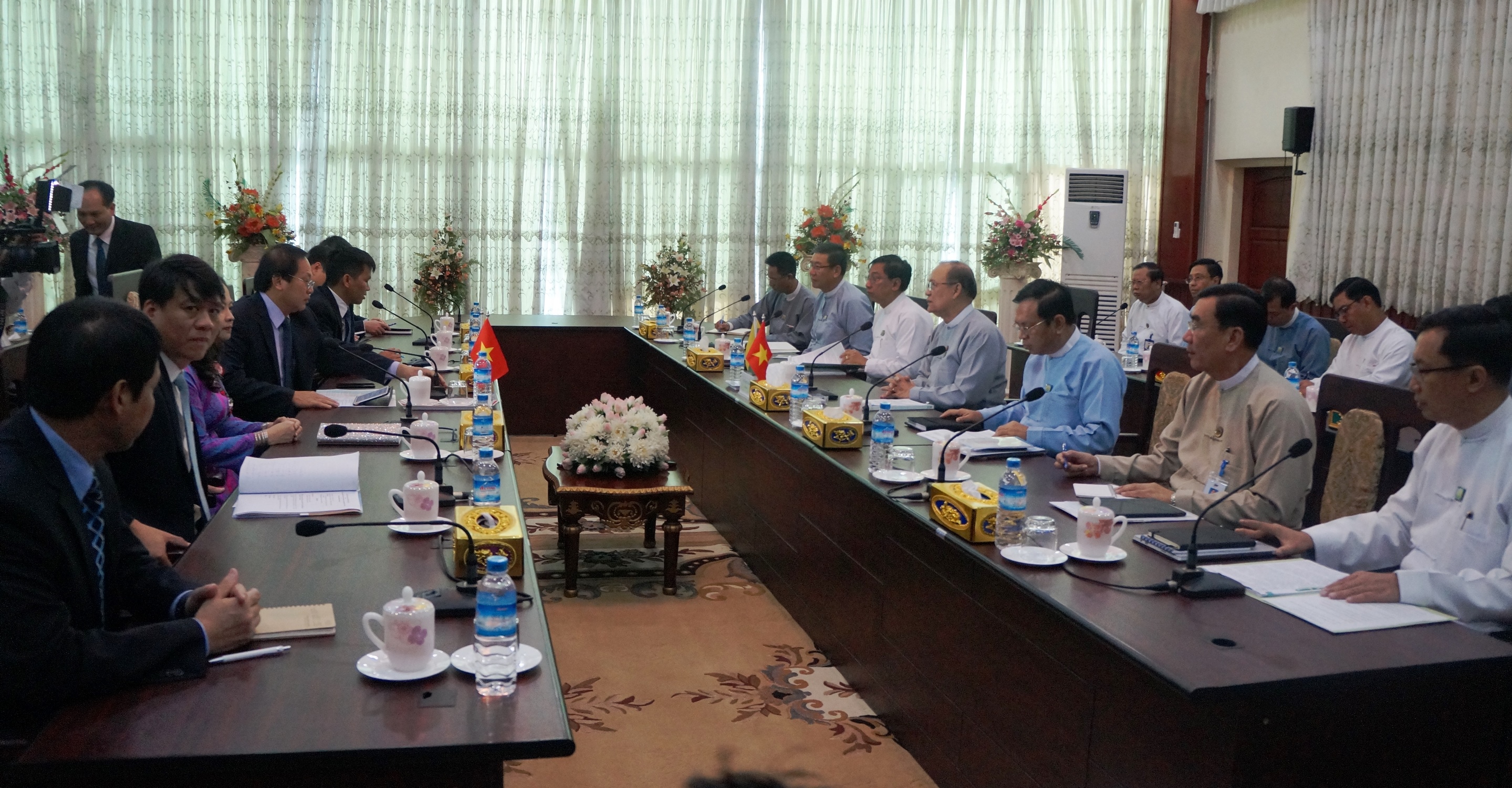 Bộ trưởng Bộ Giao thông và Truyền thông Myanmar: &quot;Liên doanh StreamNet sẽ được hỗ trợ tối đa&quot;