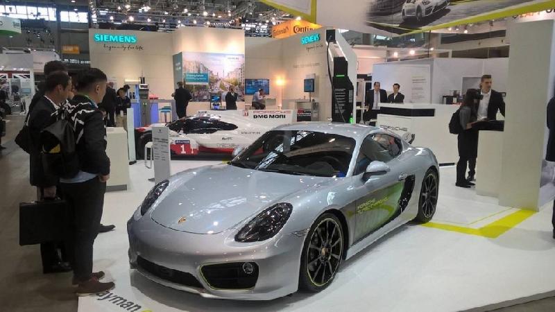 porsche cayman e volution tai khang dinh tuong lai cua xe dien