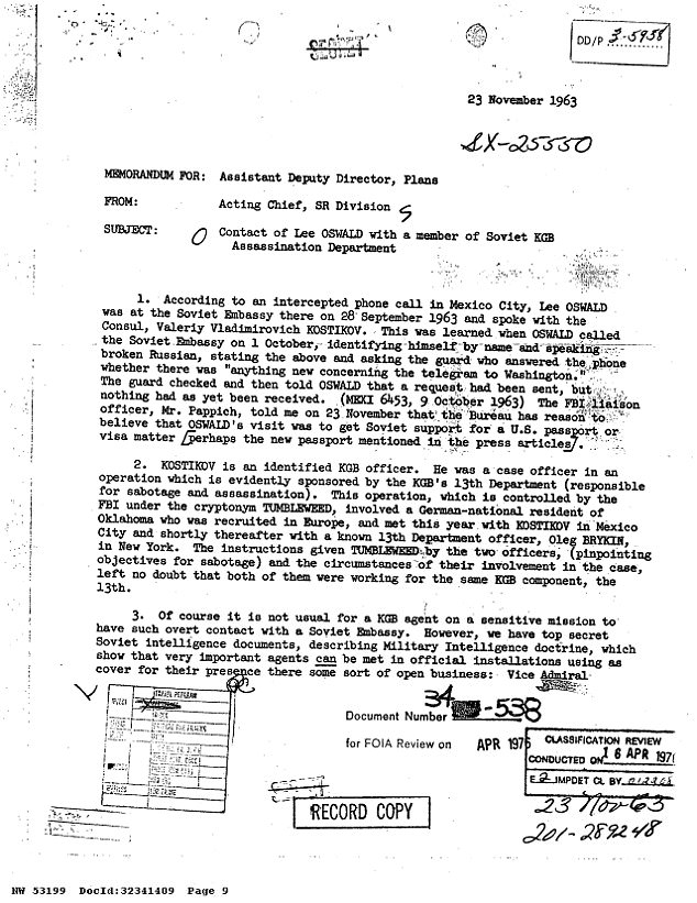 Tài liệu giải mật nhắc đến việc nghi phạm ám sát Tổng thống Mỹ Kennedy liên lạc với điệp viên KGB.