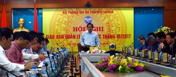 Bộ trưởng Bộ TT&TT Trương Minh Tuấn phát biểu kết luận Hội nghị.