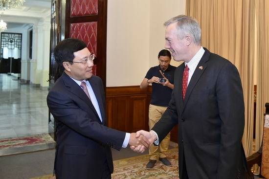 Phó Thủ tướng Phạm Bình Minh tiếp Đại sứ Mỹ Ted Osius đến chào từ biệt