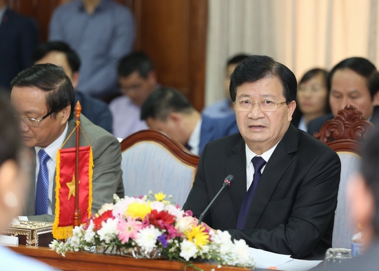 Phó Thủ tướng Chính phủ Trịnh Đình Dũng tại buổi làm việc