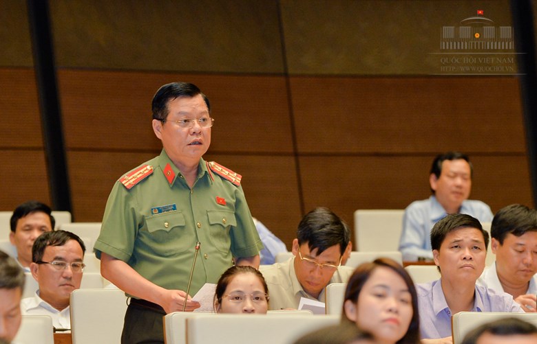 Phó Giám đốc Công an Hà Nội: Cụ Kình gãy chân không phải do công an đánh