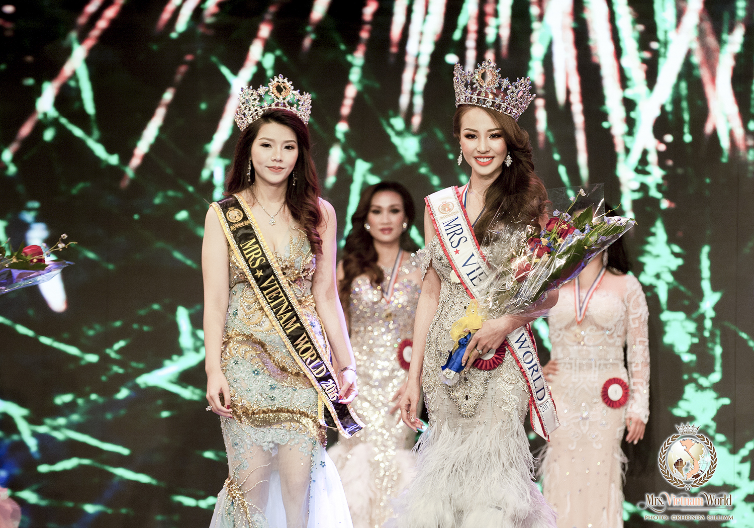 Vì sao Hoa hậu Bảo Ngọc trả danh hiệu Mrs Viet Nam World 2017?