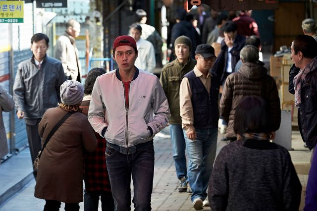 Hồi hộp với trailer Vòng Xoáy Lừa Đảo của mỹ nam Hyun Bin