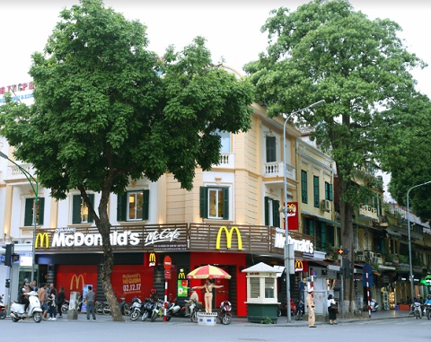McDonald's khai trương nhà hàng đầu tiên tại Hà Nội