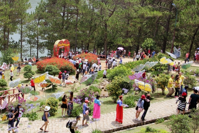Phát miễn phí 10.000 bản đồ du lịch trong dịp Festival hoa Đà Lạt