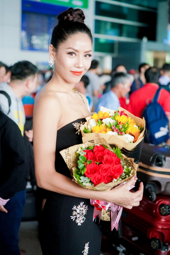 Mặc dù không may mắn gặt hái thành tích cao nhưng Á hậu Nguyễn Thị Loan đã để lại nhiều ấn tượng đẹp với cuộc thi Miss Universe và khán giả. Bằng chứng là việc cô liên tục vào top dự đoán của nhiều bảng xếp hạng uy tín quốc tế.