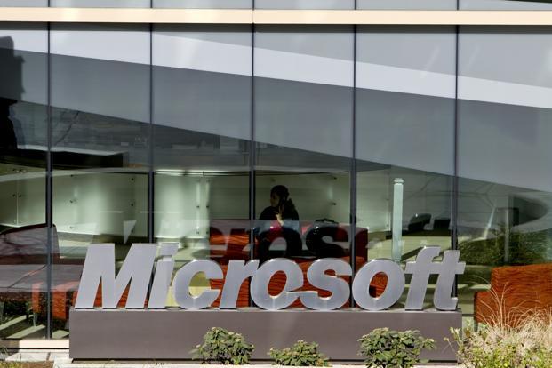 Microsoft đứng ở vị trí thứ 39 dù cũng được nhận xét là có sự cân bằng giữa công việc và cuộc sống.
