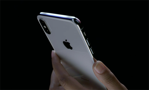 iPhone X với chip viễn thông Qualcomm cho tốc độ nhanh hơn Intel