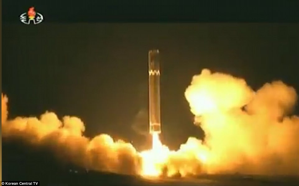 Triều Tiên vừa gây rúng động thế giới bằng một vụ phóng tên lửa mới nhất