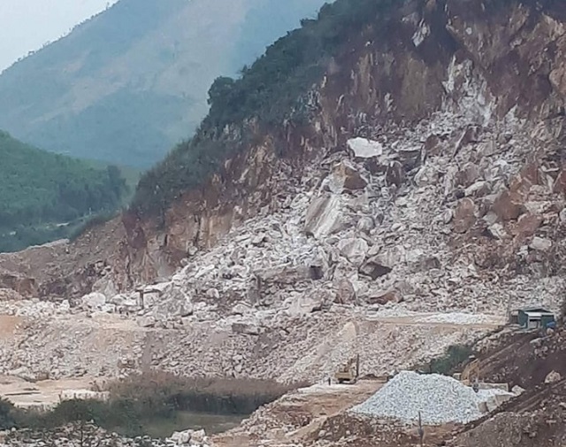 Nghệ An: Đỉnh chỉ hoạt động mỏ đá nơi khiến 3 người thương vong