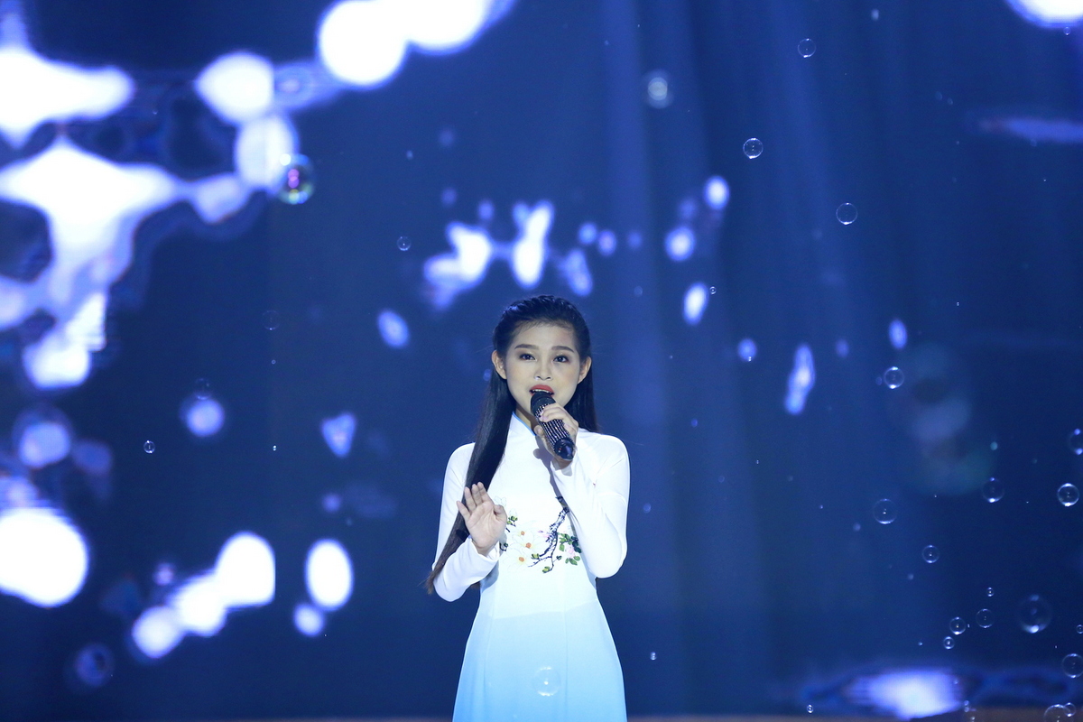 Thí sinh nhỏ tuổi nhất của vòng Chung kết là Tuyết Nhung 16 tuổi. Em được biết đến nhiều khi được nữ ca sĩ Phi Nhung nhận làm con nuôi. 
